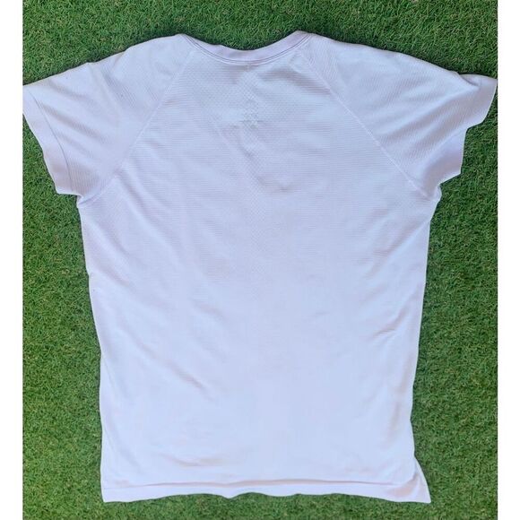LULULEMON SWIFTLY TECH CREW lavender SHORT SLEEVE SEAMLESS T SHIRT TOP sz 12 - Picture 3 of 7